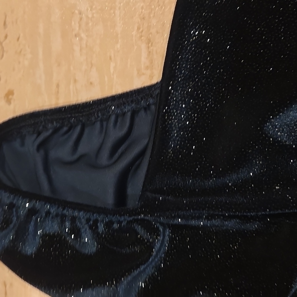 Altar'd State Holiday Dark Green Shimmery Velvet Midi Dress - Picture 4 of 10